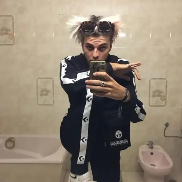 a77e4ffae506af669a90f352360d57d4.jpg